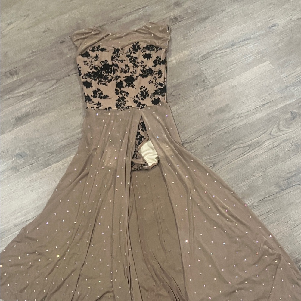 Dance costume